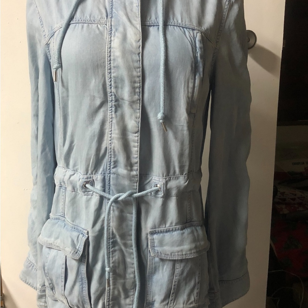 LJ Black Size Medium Women's Light Blue Denim Jacket